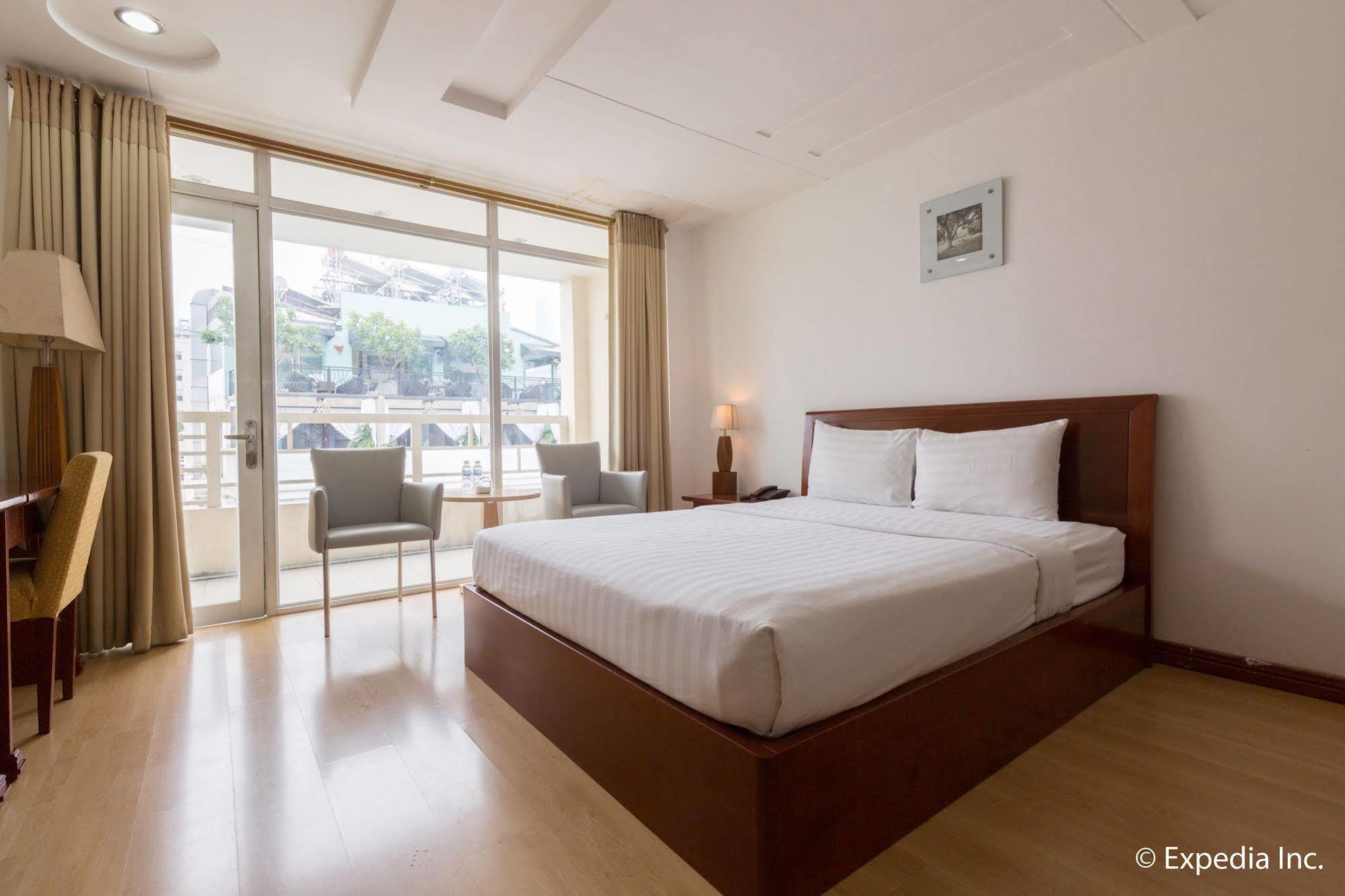 Lien Thanh Hotel 3*